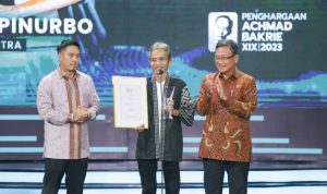 Joko Pinurbo, Penerima Penghargaan Achmad Bakrie XIX